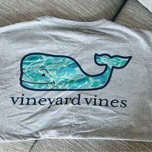 Vineyard Vines T-Shirt Size Medium
